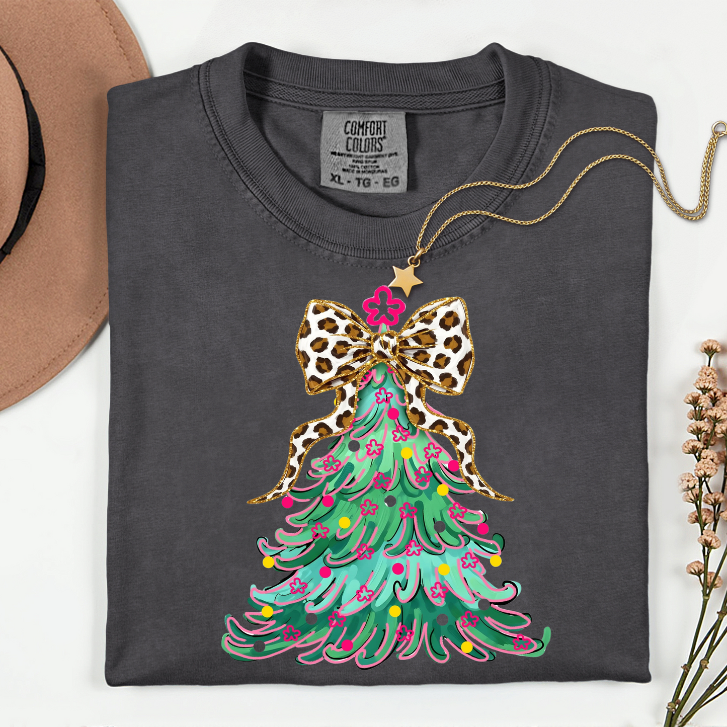 Christmas Tree w Bows cheetah-DTF Transfer